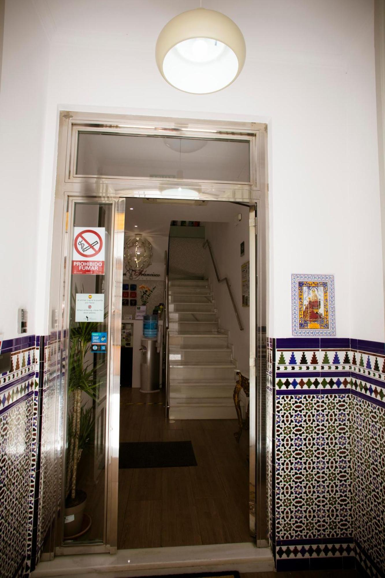 Hostal San Francisco Sevilla Exteriör bild